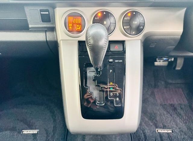 Toyota Corolla Rumion G Aero Tourer 2008 full