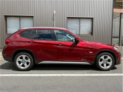 BMW X1 sDrive 18i 2011 full