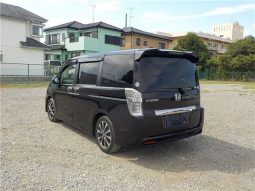 Honda Step Wagon Spada Z Cool Spirit full