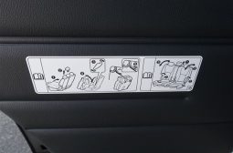 Toyota Land Cruiser 70 full