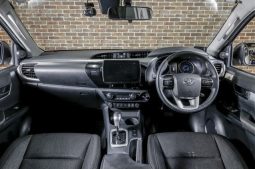 Toyota Hilux Z TRD Pro 2018 full