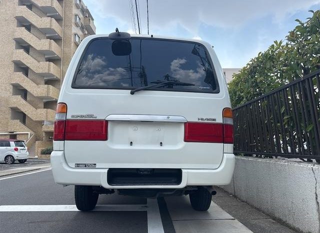 Toyota Hiace Van 1RZ 2002 full