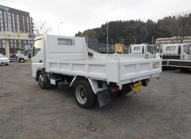 Mitsubishi Fuso Canter 4D33 full