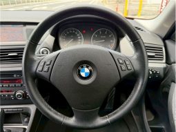 BMW X1 sDrive 18i 2011 full