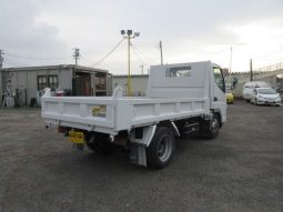 Mitsubishi Fuso Canter 4D33 full