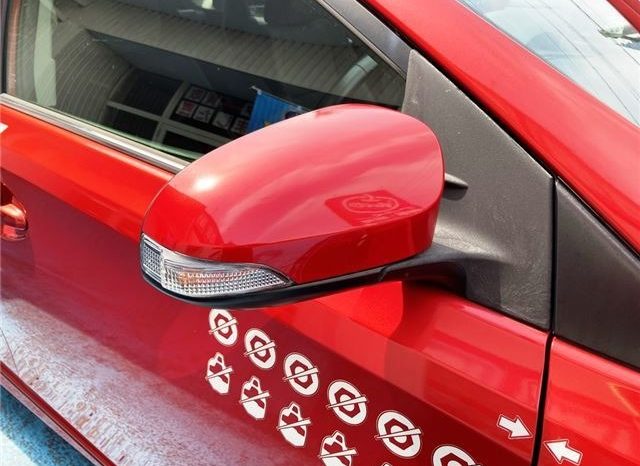 Toyota Auris 150XS Package Special Edition 2016 full