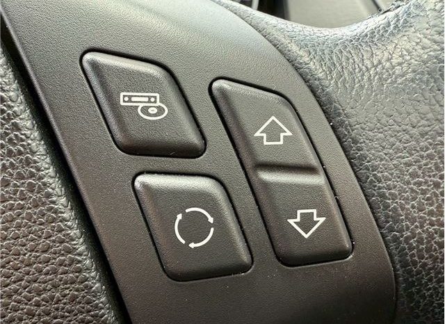 BMW X1 sDrive 18i 2011 full