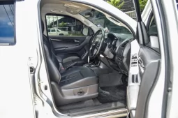 Isuzu D-max Cab-4 Hi-lander 2017 full
