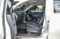 Isuzu D-max Cab-4 Hi-lander 2017 full