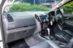 Isuzu D-max Cab-4 Hi-lander 2017 full