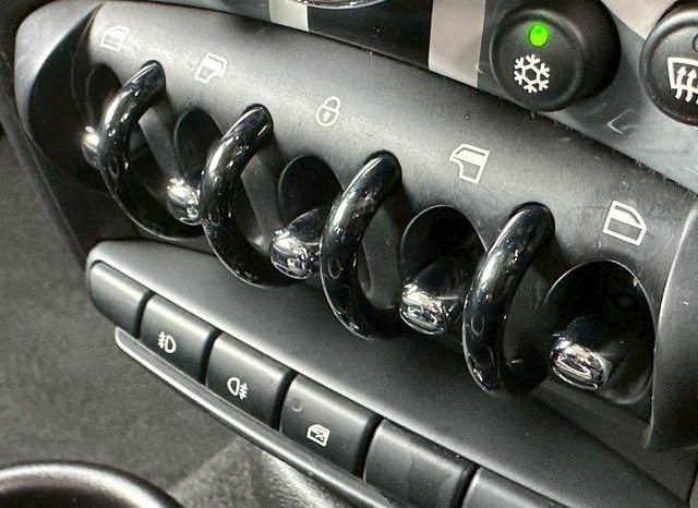 Mini Cooper S Crossover 2012 full