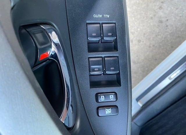 Toyota Vanguard 240S S Package 2010 full