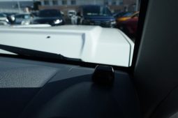 Toyota Land Cruiser 70 full