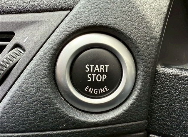 BMW X1 sDrive 18i 2011 full