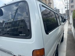 Toyota Hiace Van 1RZ 2002 full