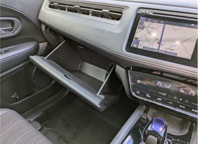 Honda Vezel Hybrid Z Safety Package 2015 full