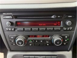 BMW X1 sDrive 18i 2011 full