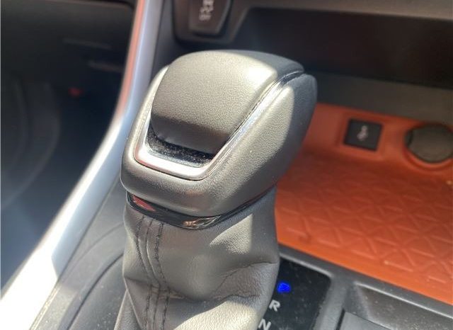 Toyota RAV4 Adventure full