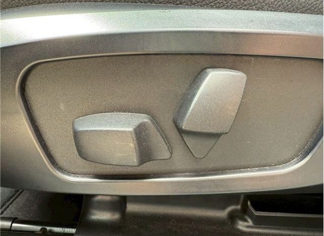 BMW X1 sDrive 18i 2011 full