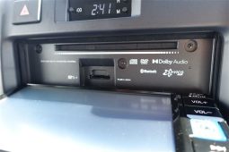 Toyota Land Cruiser 70 full