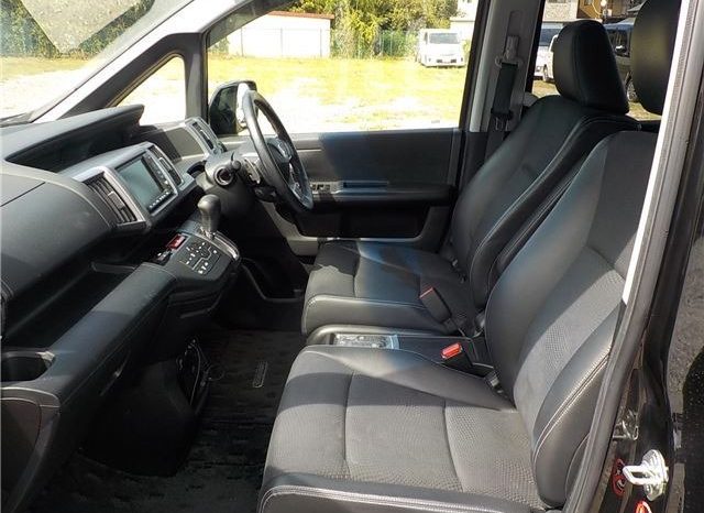 Honda Step Wagon Spada Z Cool Spirit full