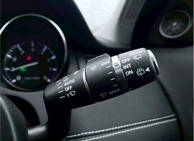 Land Rover Range Rover Evoque Dynamic 2015 full