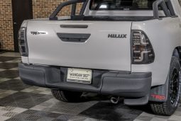 Toyota Hilux Z TRD Pro 2018 full
