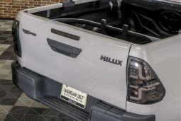 Toyota Hilux Z TRD Pro 2018 full
