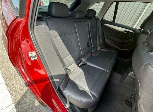 BMW X1 sDrive 18i 2011 full