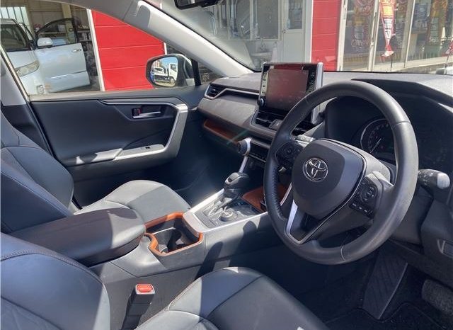 Toyota RAV4 Adventure full