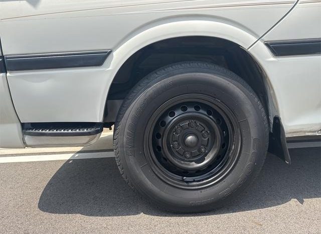 Toyota Hiace Van 1RZ 2002 full