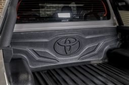 Toyota Hilux Z TRD Pro 2018 full