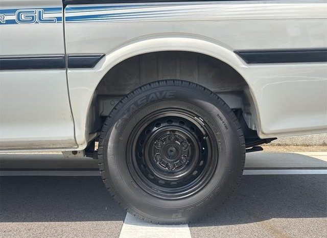 Toyota Hiace Van 1RZ 2002 full