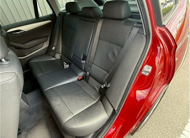 BMW X1 sDrive 18i 2011 full