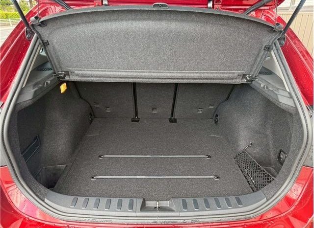 BMW X1 sDrive 18i 2011 full