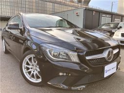 Mercedes-Benz CLA-Class Shooting Brake 2016 full