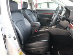 Subaru Legacy B4 2.5 GTS Package 4WD full