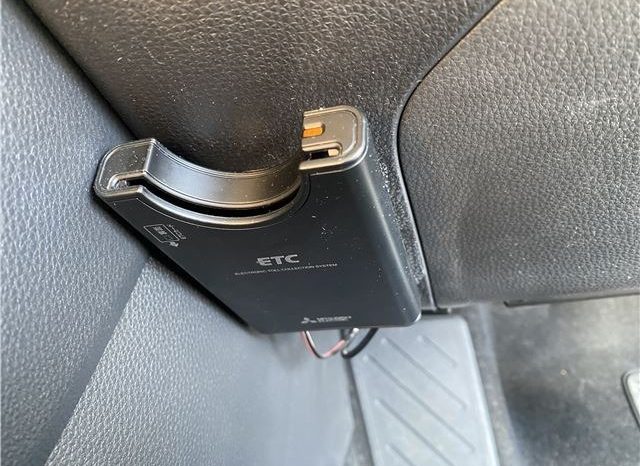 Toyota RAV4 Adventure full