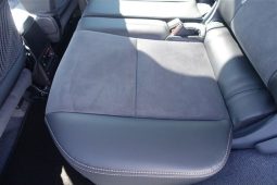 Toyota Land Cruiser 70 full