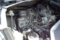 Toyota Hiace Van 1RZ 2002 full