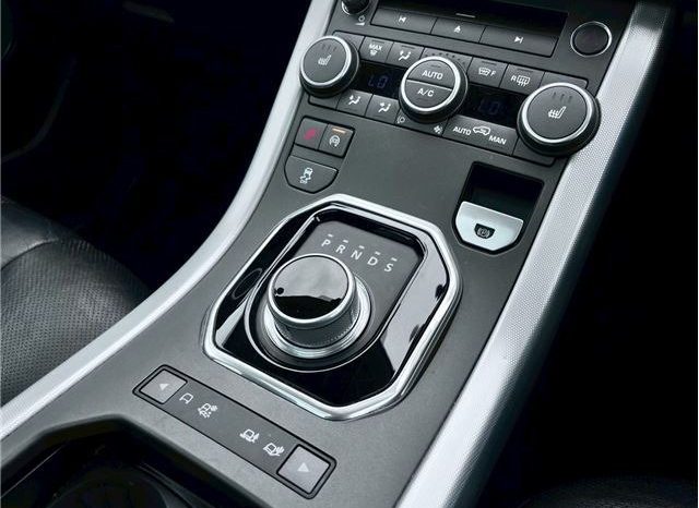 Land Rover Range Rover Evoque Dynamic 2015 full