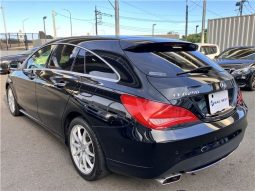 Mercedes-Benz CLA-Class Shooting Brake 2016 full
