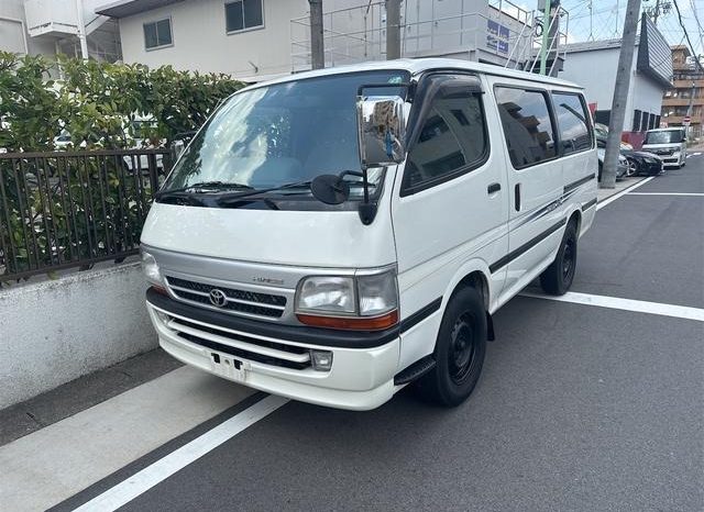 Toyota Hiace Van 1RZ 2002 full