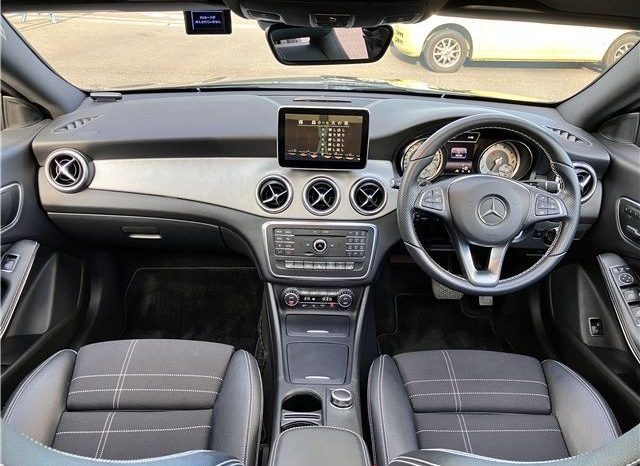 Mercedes-Benz CLA-Class Shooting Brake 2016 full