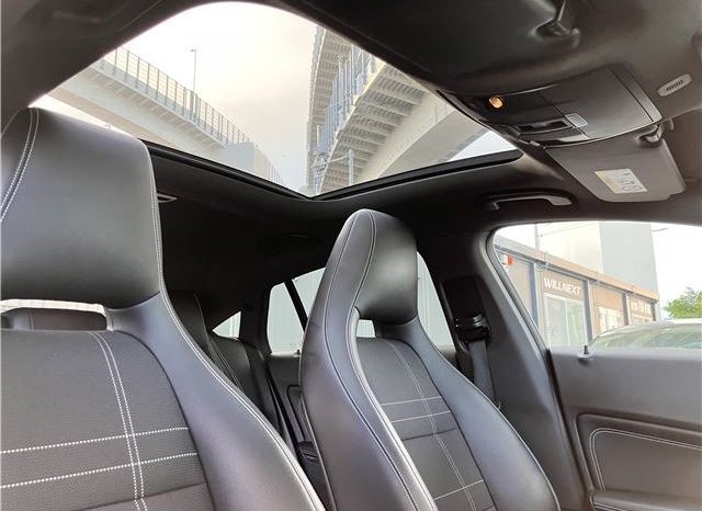 Mercedes-Benz CLA-Class Shooting Brake 2016 full