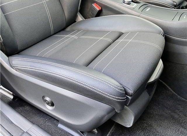 Mercedes-Benz CLA-Class Shooting Brake 2016 full