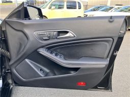 Mercedes-Benz CLA-Class Shooting Brake 2016 full