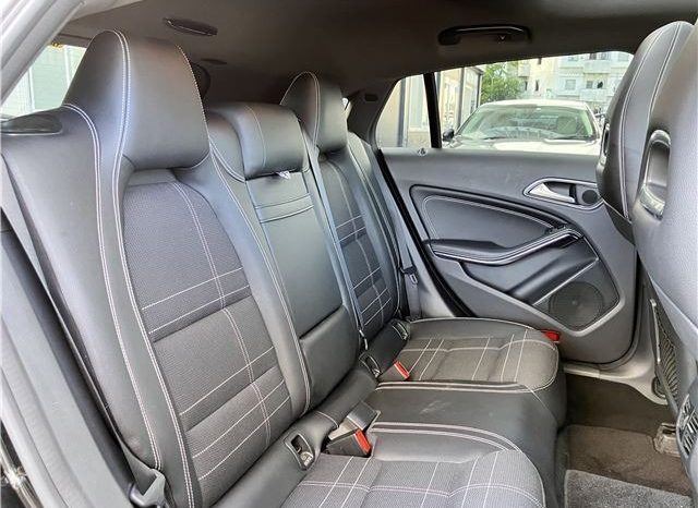 Mercedes-Benz CLA-Class Shooting Brake 2016 full