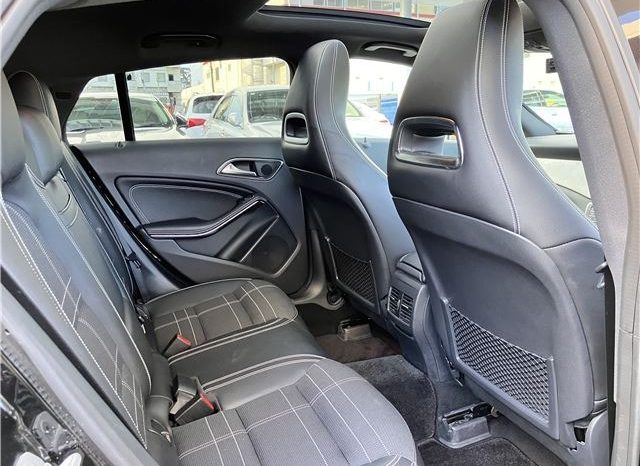 Mercedes-Benz CLA-Class Shooting Brake 2016 full