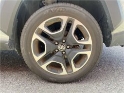 Toyota RAV4 Adventure full